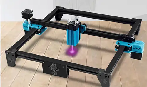 Macchina per incisione laser